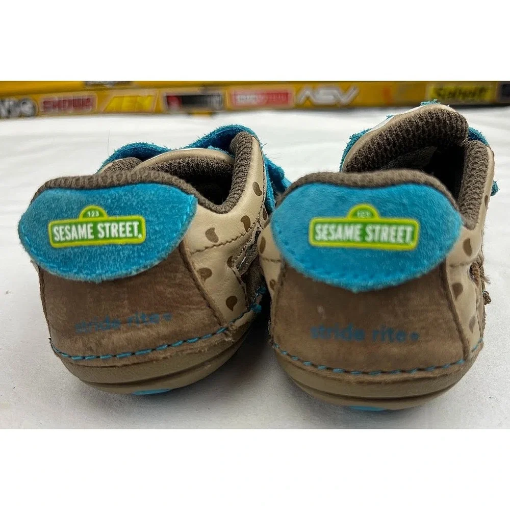 Stride Rite Cookie Monster Baby Boy Sz 5 Wide 5W Leather Shoes